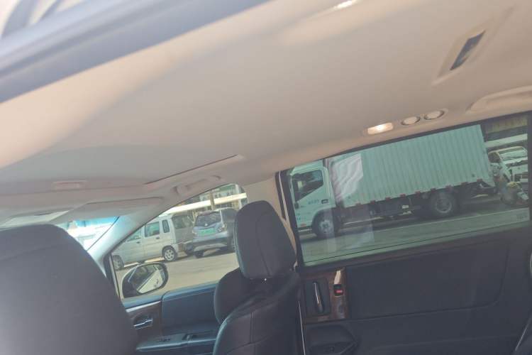 Used Honda Odyssey 2015 Updated Version 2.4L Smart Edition Headliner