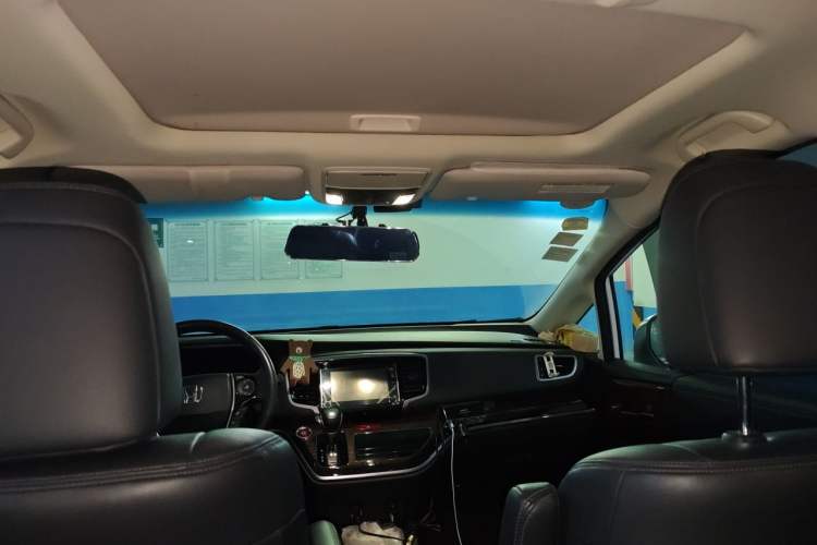 Used Honda Odyssey 2015 Revised Version 2.4L Supreme Edition Headliner