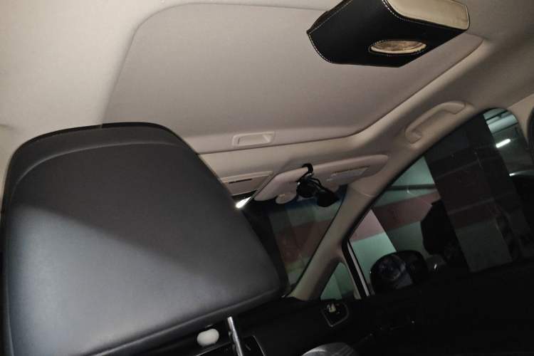 Used Honda Odyssey 2015 Revised 2.4L Luxury Edition Headliner