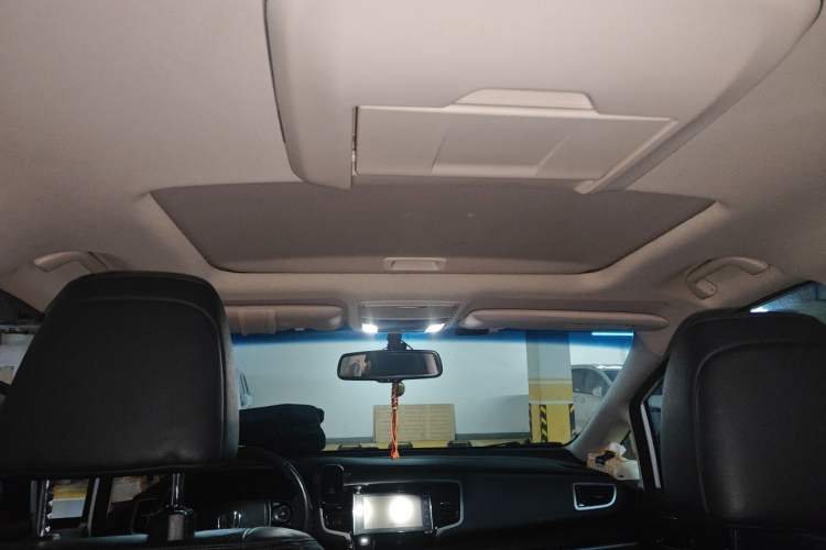 Used Honda Odyssey 2015 2.4L Supreme Edition Headliner