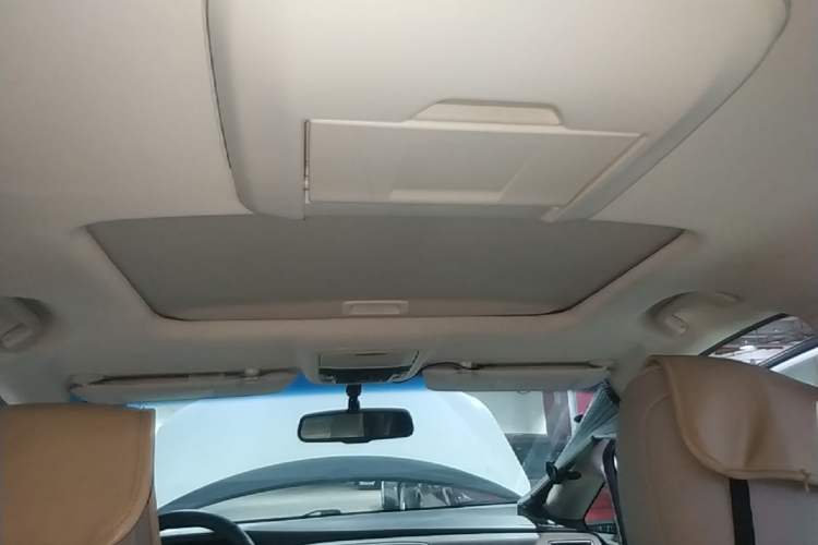 Used Honda Odyssey 2015 2.4L Supreme Edition Headliner