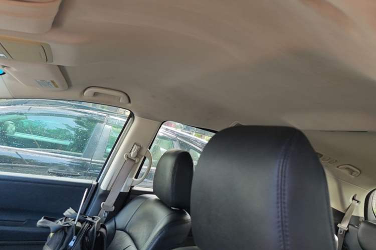 Used Honda Odyssey 2015 2.4L Comfort Edition Headliner