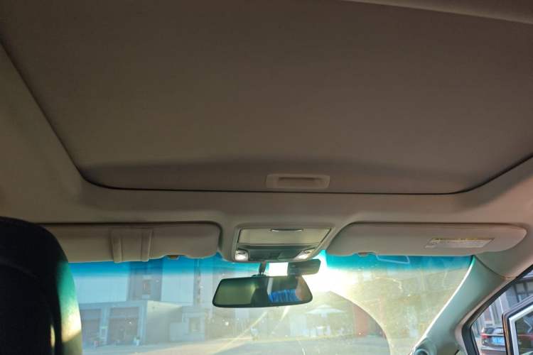 Used Honda Odyssey 2015 Updated Version 2.4L Smart Edition Headliner