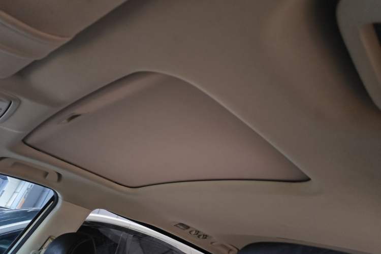Used Honda Odyssey 2015 Updated 2.4L Smart Cool Version Headliner