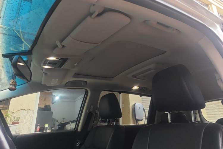 Used Honda Odyssey 2015 Revised Version 2.4L Supreme Edition Headliner