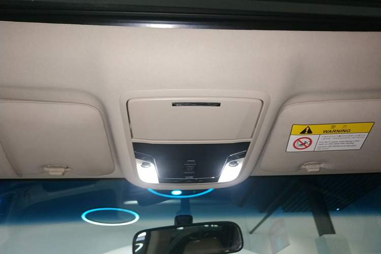 Used Honda Odyssey 2015 Revised 2.4L Luxury Edition Headliner