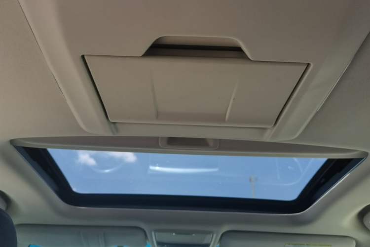 Used Honda Odyssey 2015 Revised Version 2.4L Supreme Edition Headliner
