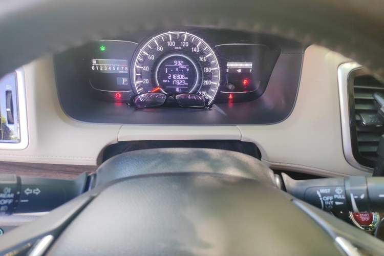 Used Honda Odyssey 2015 Updated Version 2.4L Smart Edition Instrument Cluster