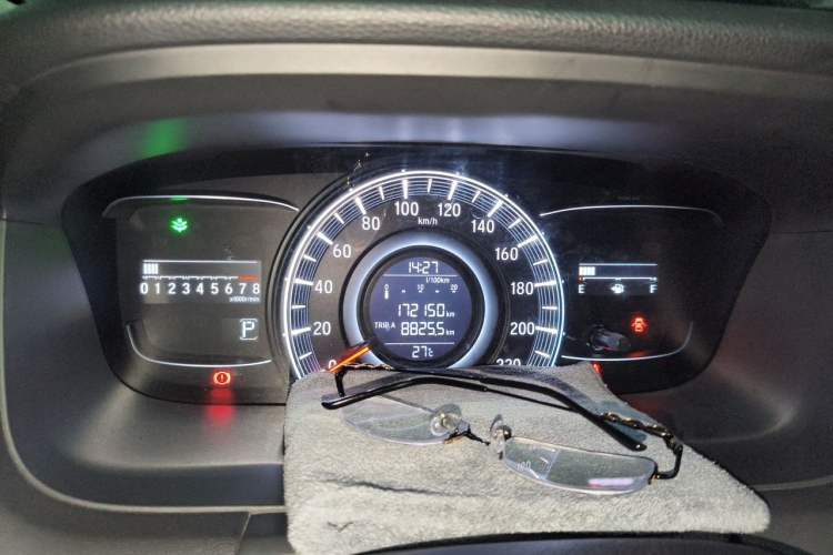 Used Honda Odyssey 2015 2.4L Smart Edition Instrument Cluster