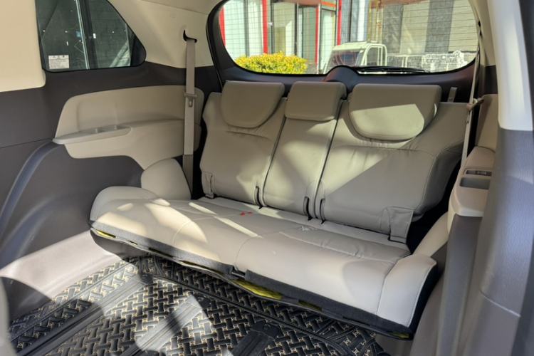 Used Honda Odyssey 2015 2.4L Smart Edition Interior 14