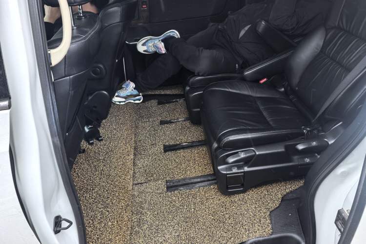 Used Honda Odyssey 2015 2.4L Smart Edition Interior 2