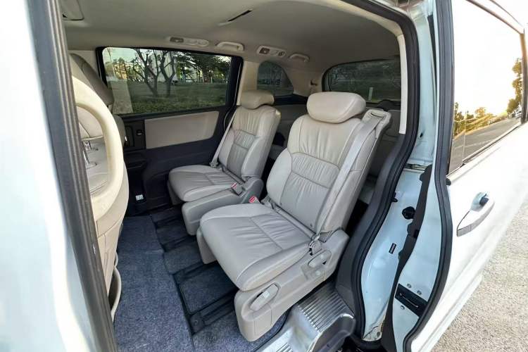Used Honda Odyssey 2015 2.4L Luxury Edition Interior 3