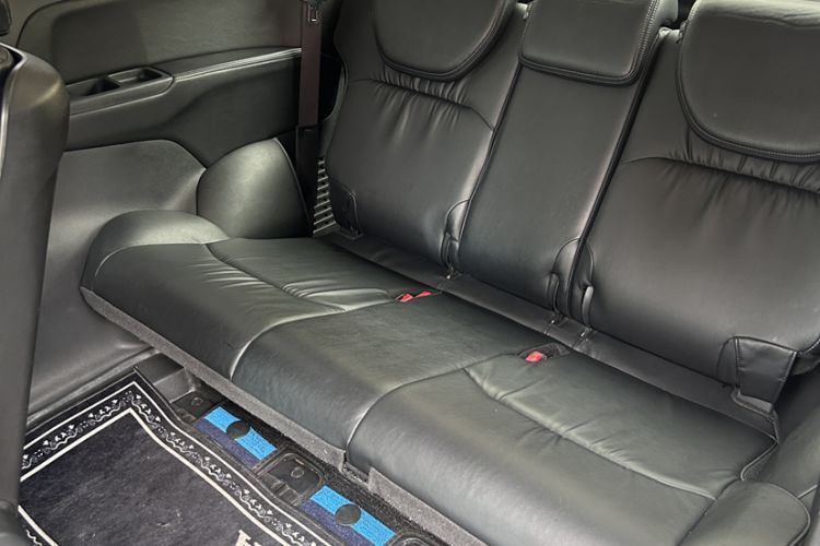 Used Honda Odyssey 2015 2.4L Supreme Edition Interior 5