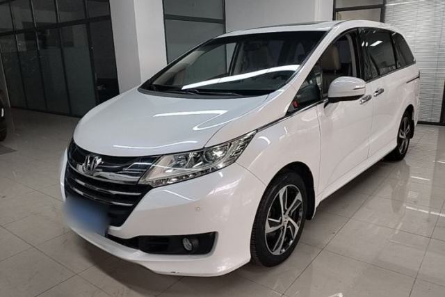 Used Honda Odyssey 2015 Revised 2.4L Luxury Edition