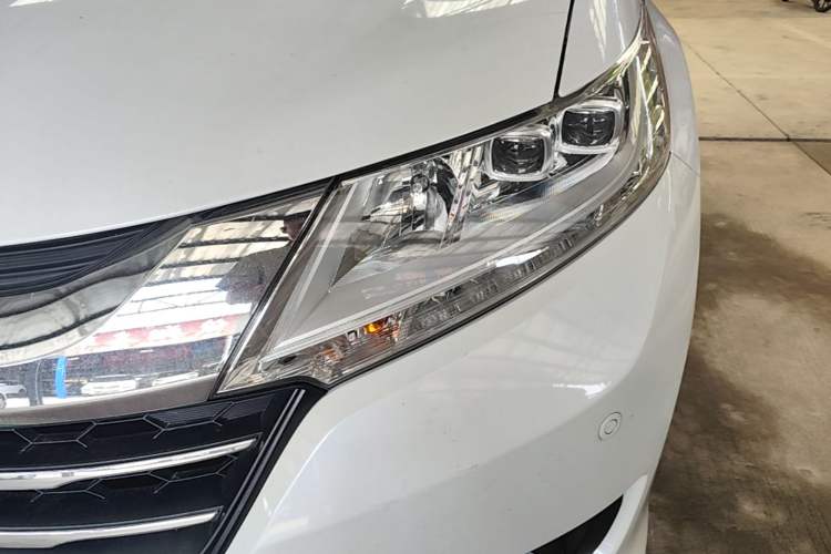 Used Honda Odyssey 2015 Revised Version 2.4L Supreme Edition Left Front Headlight