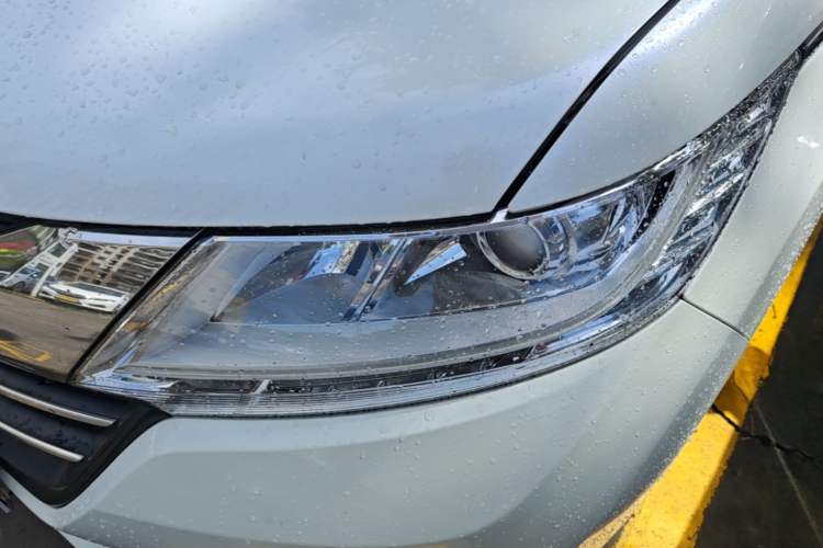 Used Honda Odyssey 2015 2.4L Comfort Edition Left Front Headlight