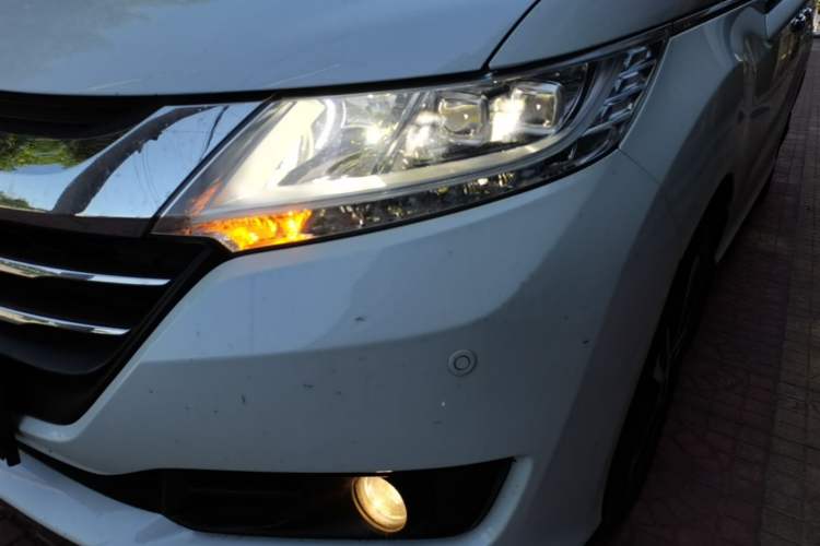 Used Honda Odyssey 2015 Revised Version 2.4L Supreme Edition Left Front Headlight