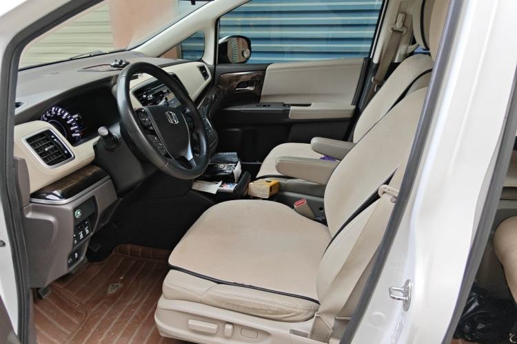 Used Honda Odyssey 2015 2.4L Luxury Edition Left Front Seat