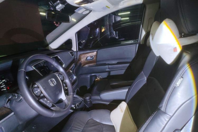 Used Honda Odyssey 2015 Updated Version 2.4L Smart Edition Left Front Seat