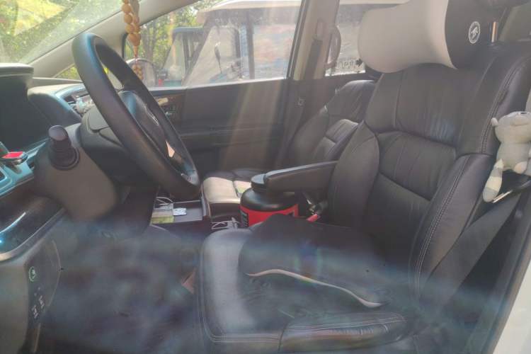Used Honda Odyssey 2015 Updated Version 2.4L Smart Edition Left Front Seat