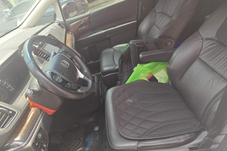 Used Honda Odyssey 2015 2.4L Supreme Edition Left Front Seat