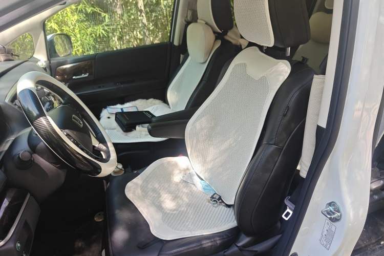 Used Honda Odyssey 2015 Updated Version 2.4L Smart Edition Left Front Seat