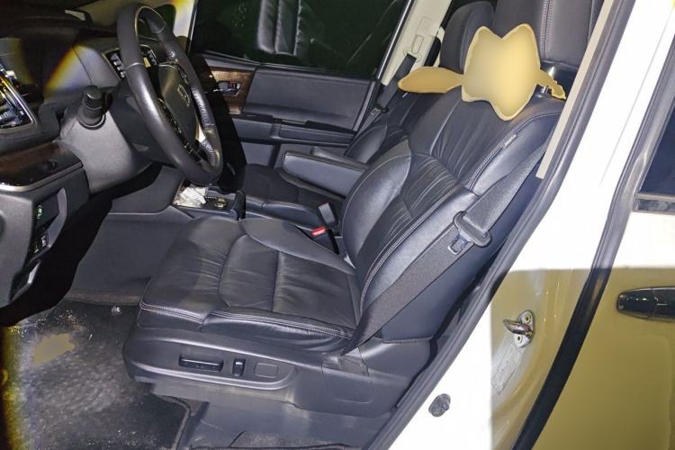 Used Honda Odyssey 2015 Updated Version 2.4L Smart Edition Left Front Seat