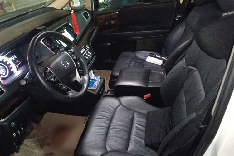 Used Honda Odyssey 2015 Updated Version 2.4L Smart Edition Left Front Seat