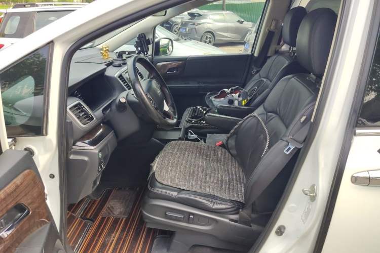 Used Honda Odyssey 2015 2.4L Smart Edition Left Front Seat