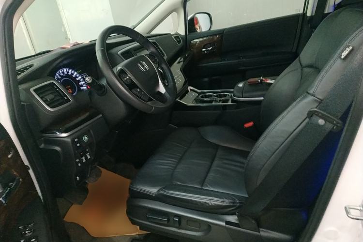 Used Honda Odyssey 2015 2.4L Supreme Edition Left Front Seat