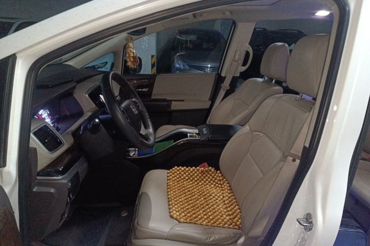 Used Honda Odyssey 2015 Revised 2.4L Luxury Edition Left Front Seat