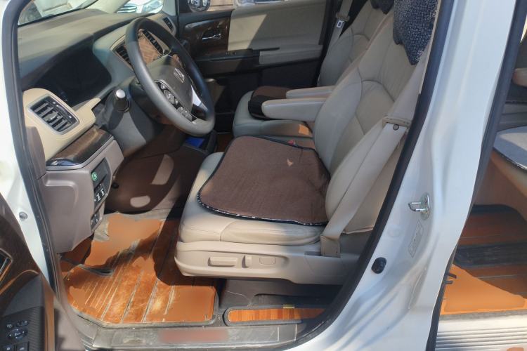 Used Honda Odyssey 2015 Revised 2.4L Luxury Edition Left Front Seat