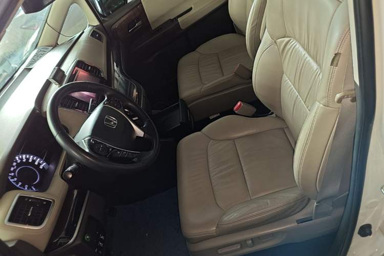 Used Honda Odyssey 2015 2.4L Smart Edition Left Front Seat