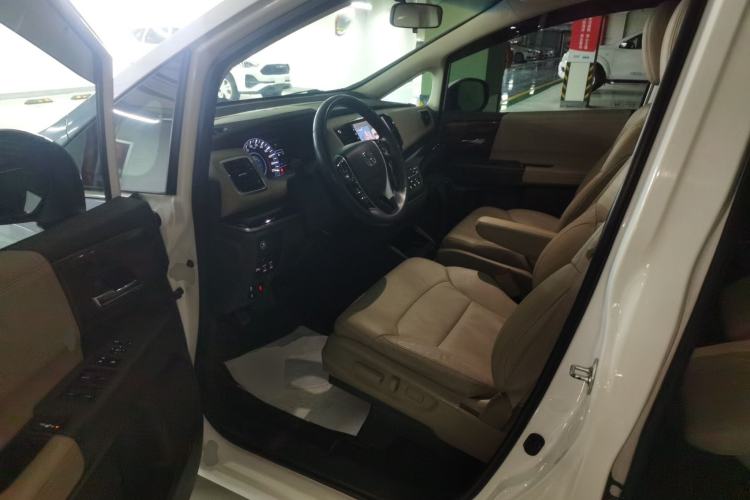 Used Honda Odyssey 2015 Updated Version 2.4L Smart Edition Left Front Seat
