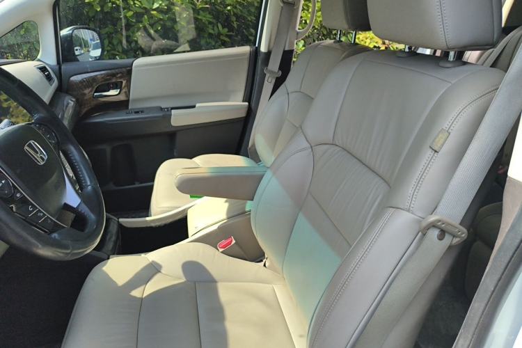 Used Honda Odyssey 2015 Updated Version 2.4L Smart Edition Left Front Seat