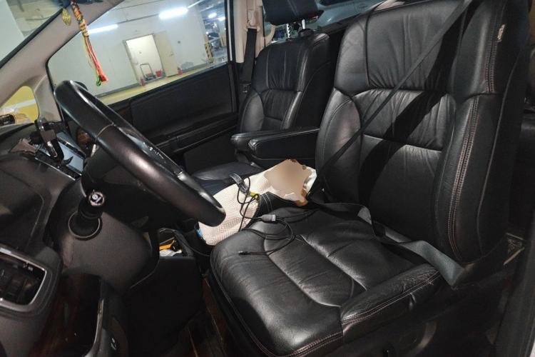 Used Honda Odyssey 2015 2.4L Supreme Edition Left Front Seat
