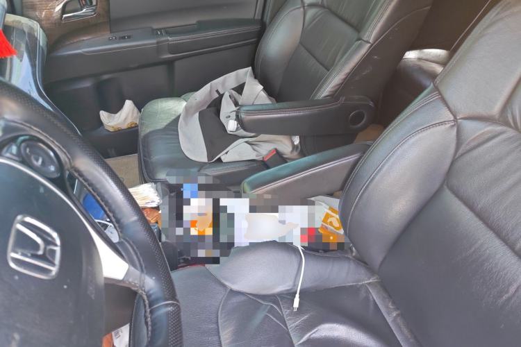 Used Honda Odyssey 2015 Updated Version 2.4L Smart Edition Left Front Seat