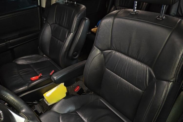Used Honda Odyssey 2015 Updated Version 2.4L Smart Edition Left Front Seat