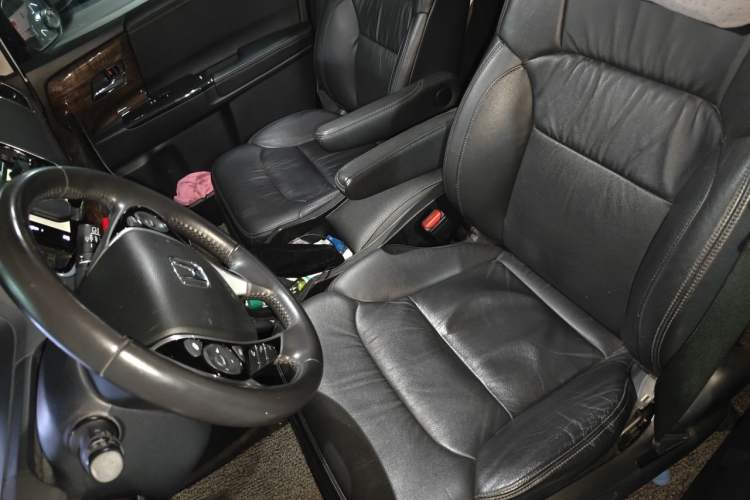 Used Honda Odyssey 2015 Updated Version 2.4L Smart Edition Left Front Seat