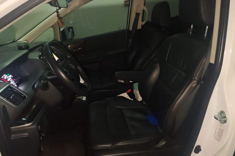 Used Honda Odyssey 2015 2.4L Smart Edition Left Front Seat