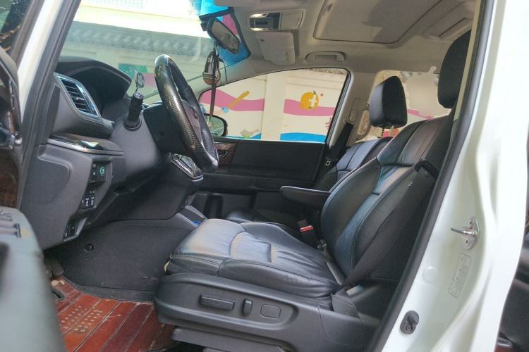 Used Honda Odyssey 2015 Revised Version 2.4L Supreme Edition Left Front Seat