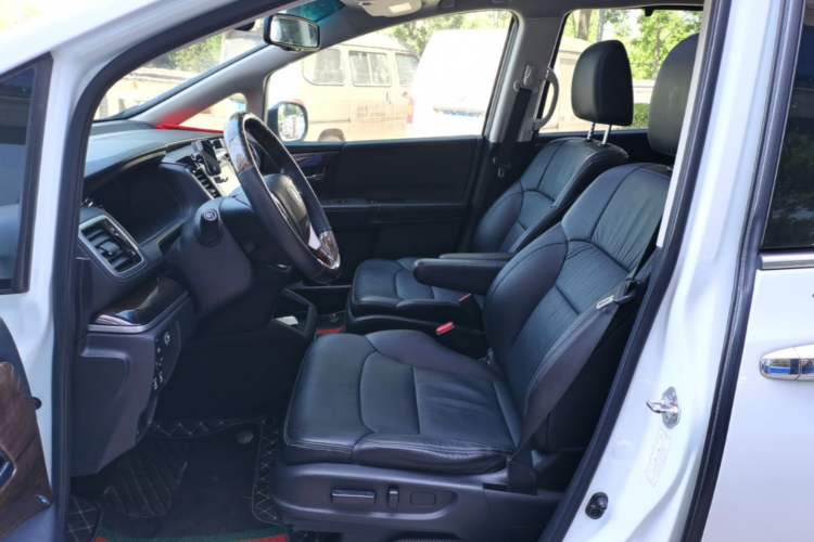 Used Honda Odyssey 2015 Revised Version 2.4L Supreme Edition Left Front Seat