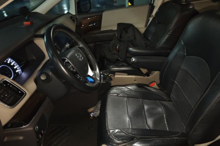 Used Honda Odyssey 2015 Revised 2.4L Luxury Edition Left Front Seat