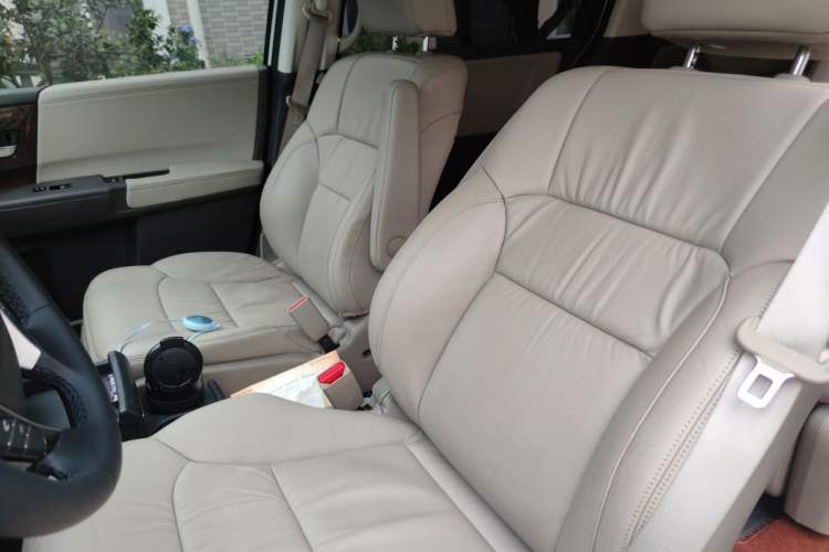 Used Honda Odyssey 2015 2.4L Supreme Edition Left Front Seat