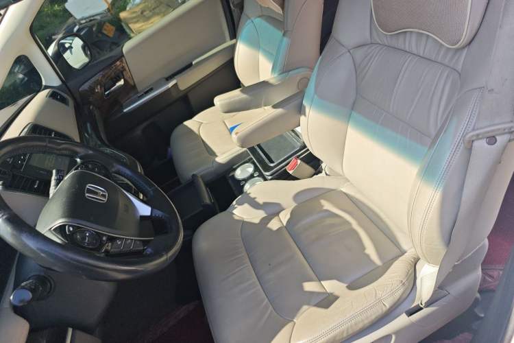 Used Honda Odyssey 2015 2.4L Luxury Edition Left Front Seat
