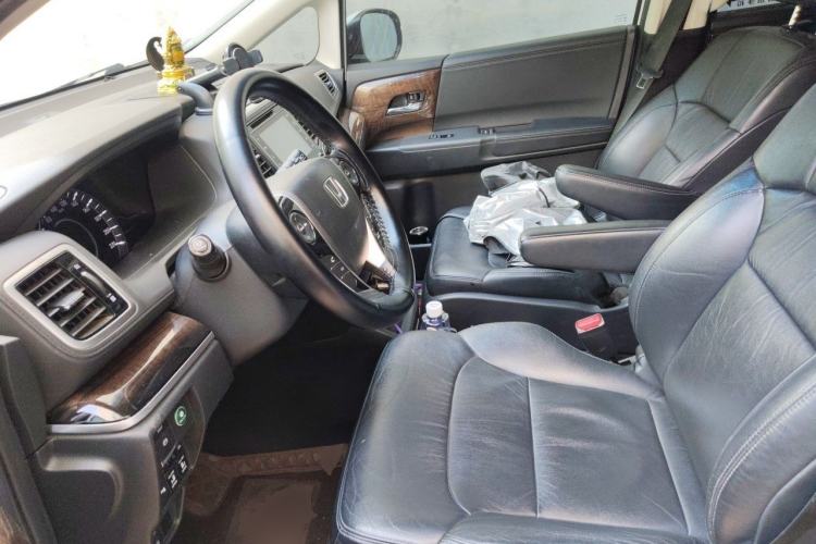Used Honda Odyssey 2015 Revised Version 2.4L Supreme Edition Left Front Seat