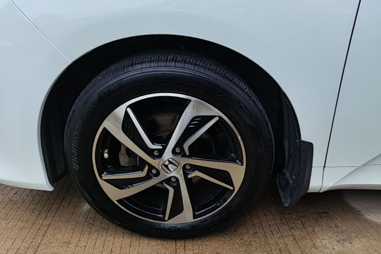 Used Honda Odyssey 2015 2.4L Supreme Edition Left Front Wheel Hub