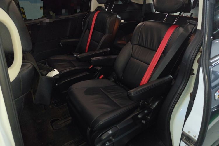 Used Honda Odyssey 2015 Revised 2.4L Luxury Edition Left Rear Seat