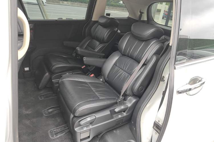 Used Honda Odyssey 2015 2.4L Prestige Edition Left Rear Seat