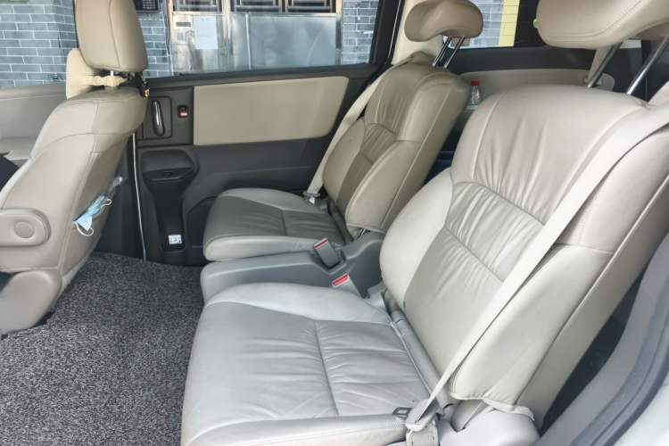 Used Honda Odyssey 2015 2.4L Luxury Edition Left Rear Seat